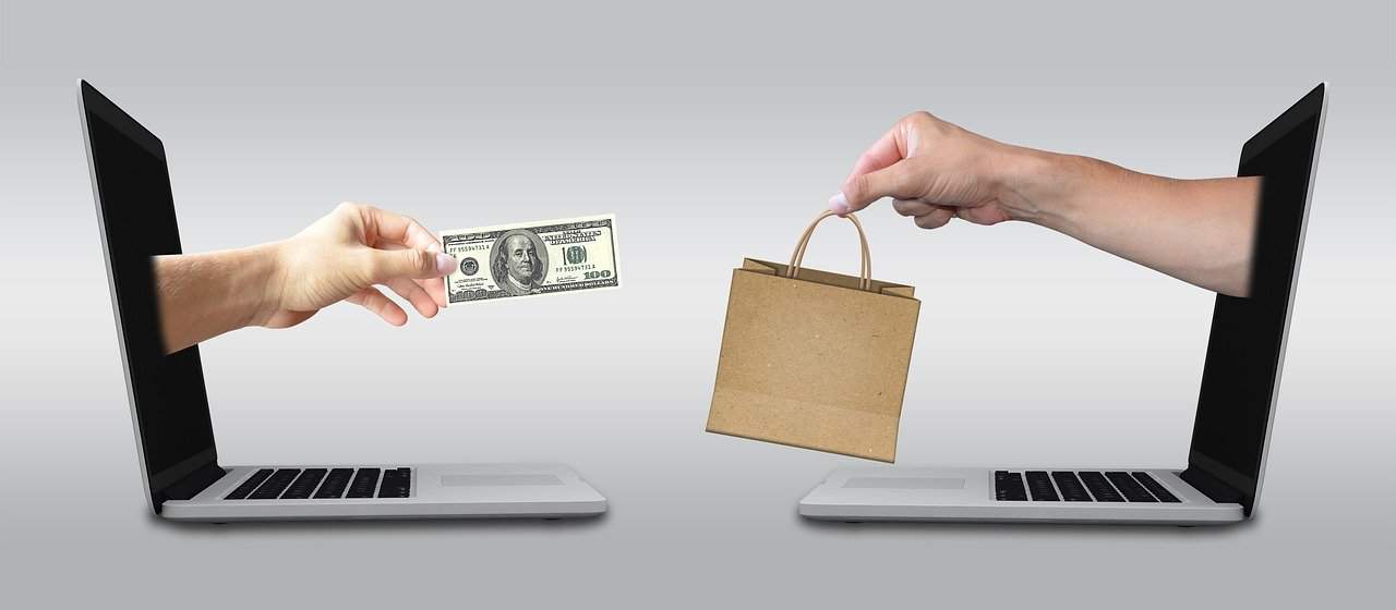 קניות באינטרנט בכסף