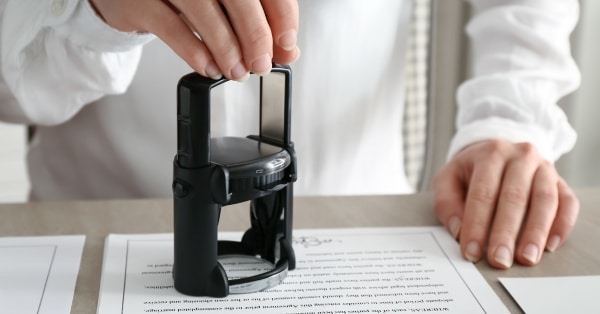 תרגום נוטריוני בעולם העסקים