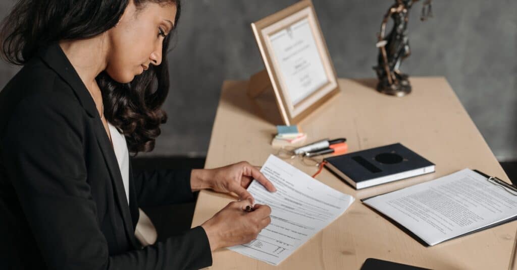 התייעצות עם עורך דין