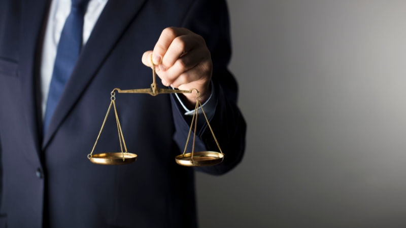 הליכים משפטיים בבתי דין צבאיים